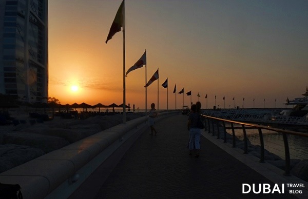 dubai sunset at jumeirah beach hotel