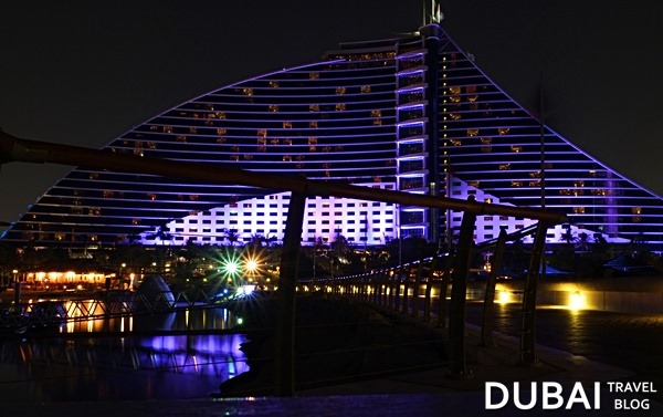 jumeirah beach hotel at night photo