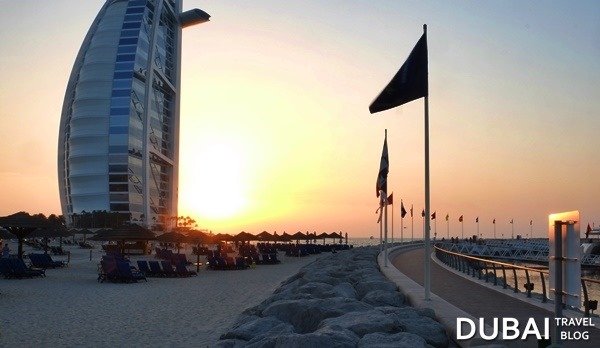 jumeirah beach hotel sunset