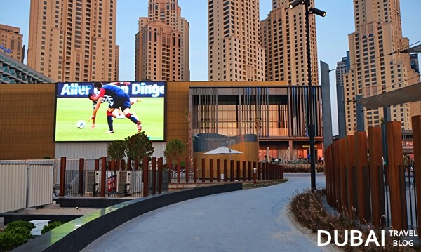 jumeirah beach tv screen