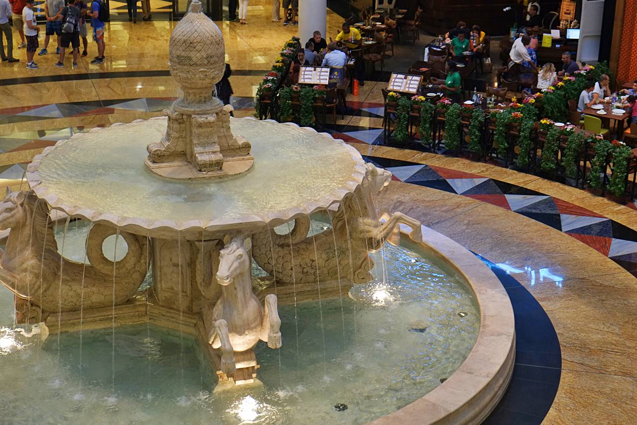 horse mermaid fountain mall of the emirates