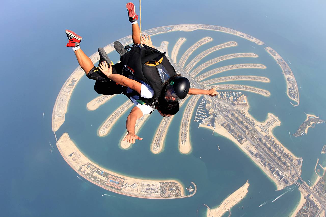 skydivskydive adventure the palm dubaie adventure the palm dubai