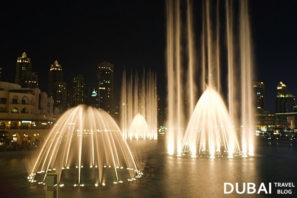 dubai fountain show