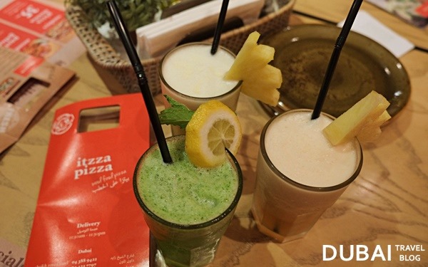 itzza pizza jumeira drinks