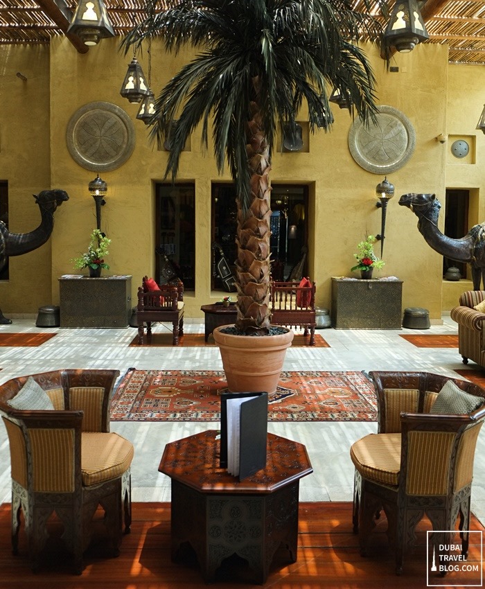 bab al shams lounge area