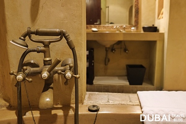 bathroom bab al shams resort uae