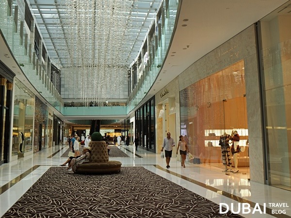 fashion avenue dubai mall