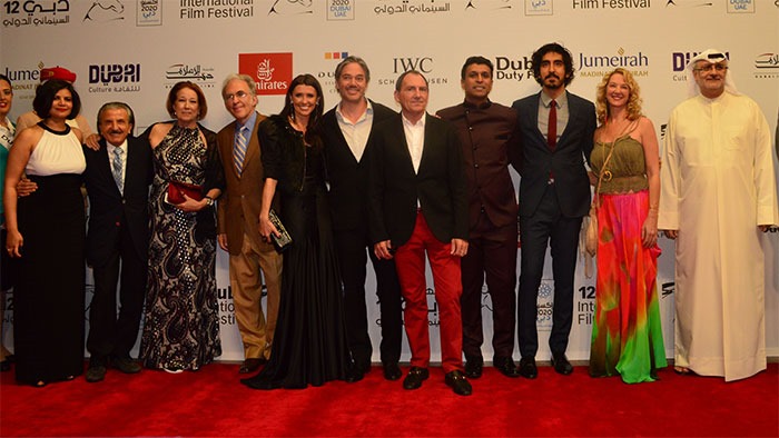 Cast-and-Crew-of-'The-Man-Who-Knew-Infinity'-at-the-Red-Carpet-event.-Photo-by-Kanchan Megchiani