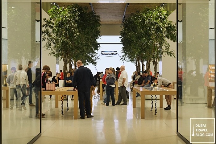 apple store dubai