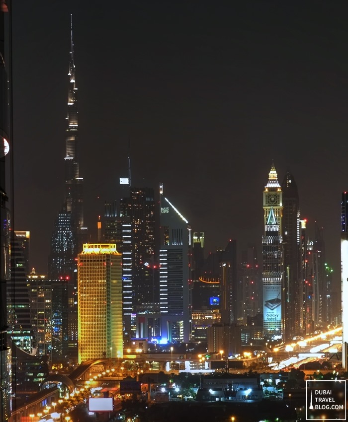 dubai at night