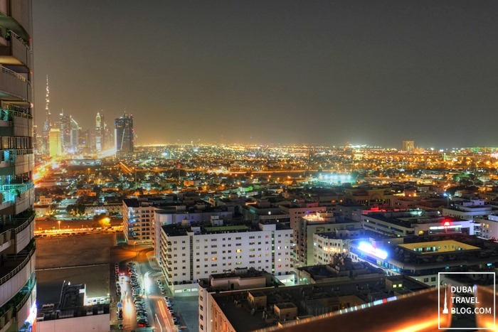 dubai night skyline