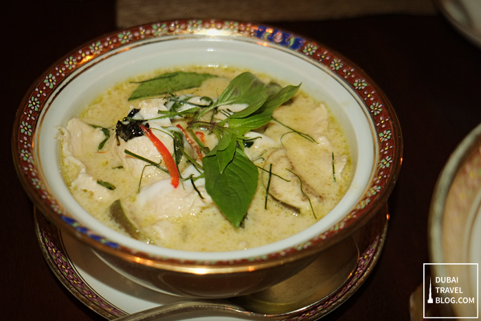 thai green curry benjarong
