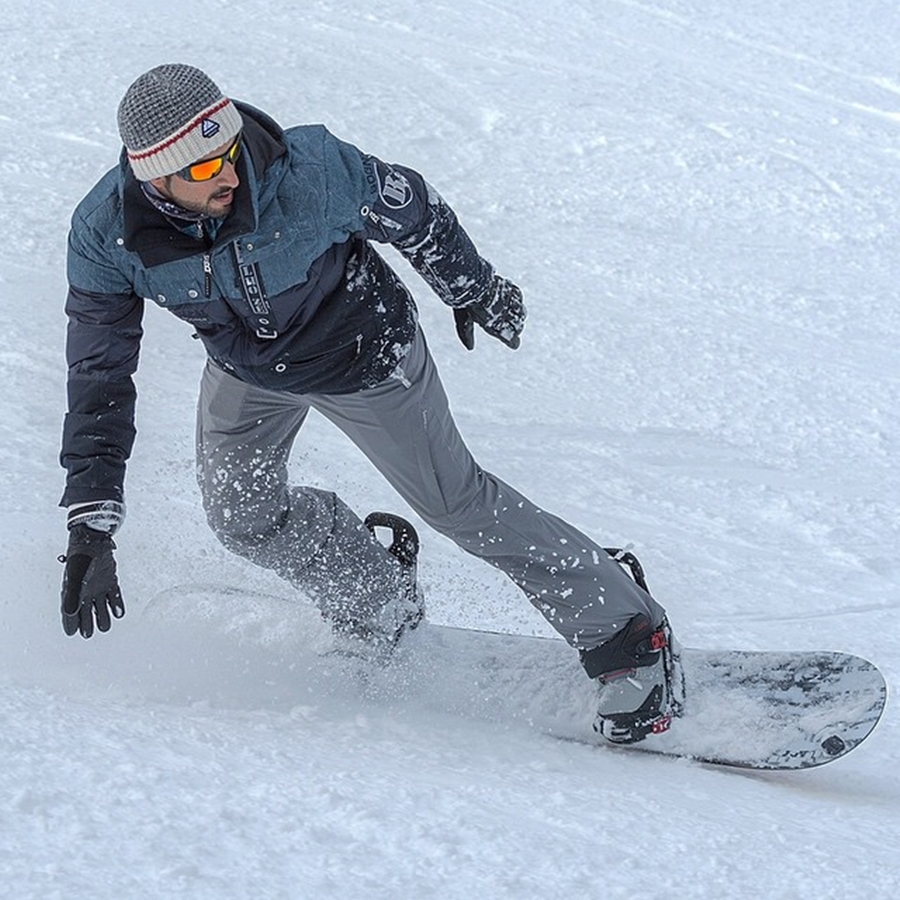 Sheikh Hamdan Snow Boarding