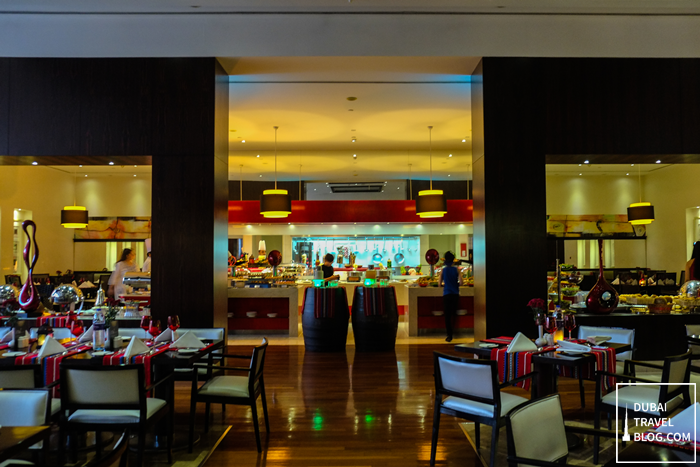 entres nous restaurant novotel