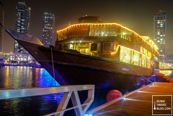 dubai-marina-dhow-cruise-dinner