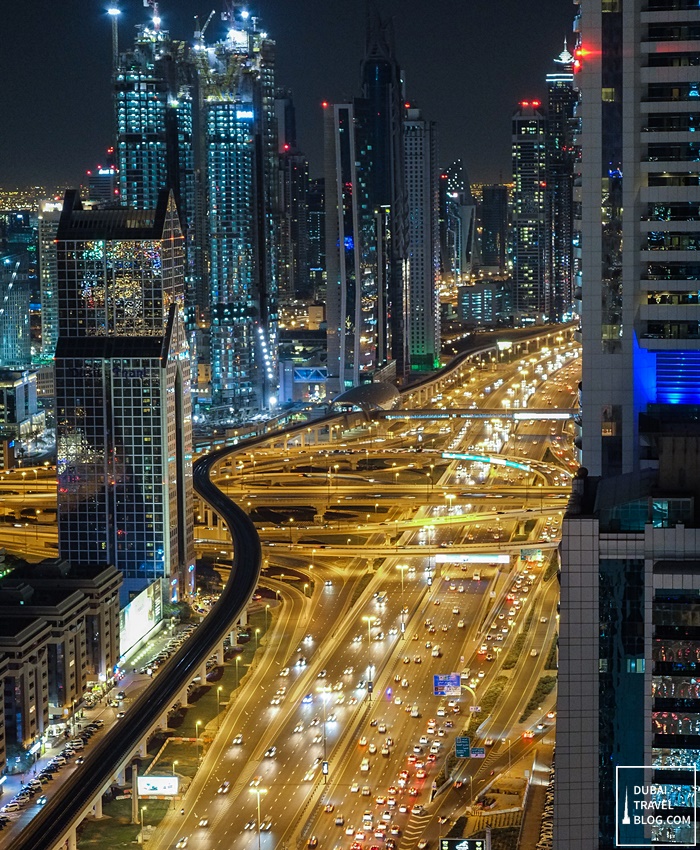 sheikh zayed road highway dubai