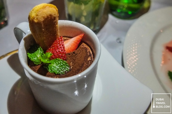 tiramisu dessert lolivo dubai