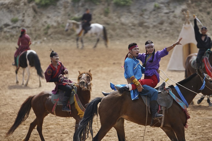 china grand epic war horse show