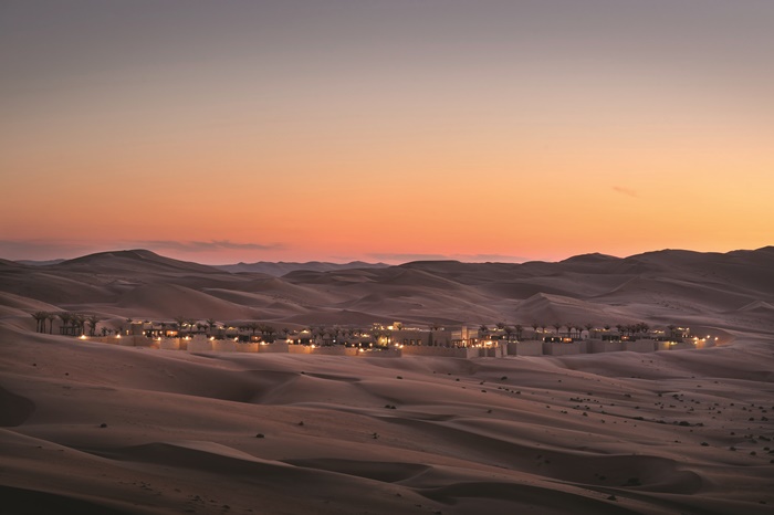 Qasr Al Sarab Anantara Royal Pavilion View RPV_H_EX-0000.Night