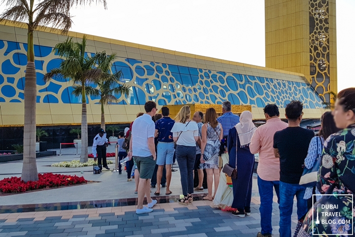 visitors of dubai frame