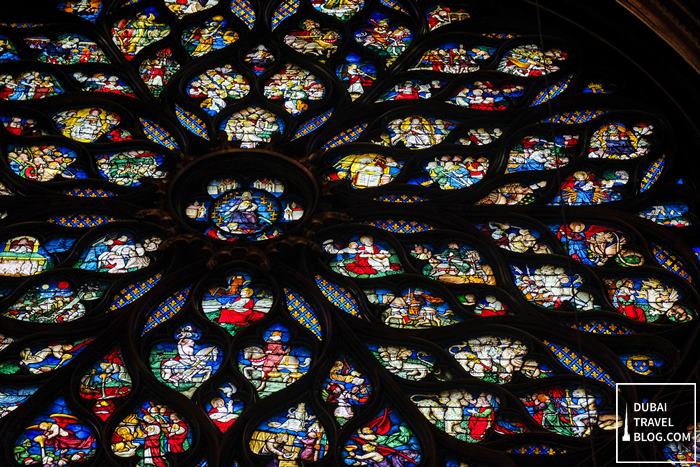 stained glass chapelle paris