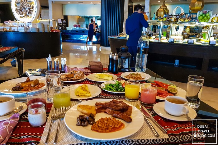 breakfast at sofitel abu dhabi corniche