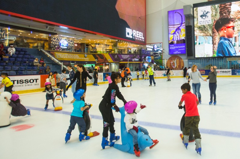 Dubai-Ice-Rink-Fun