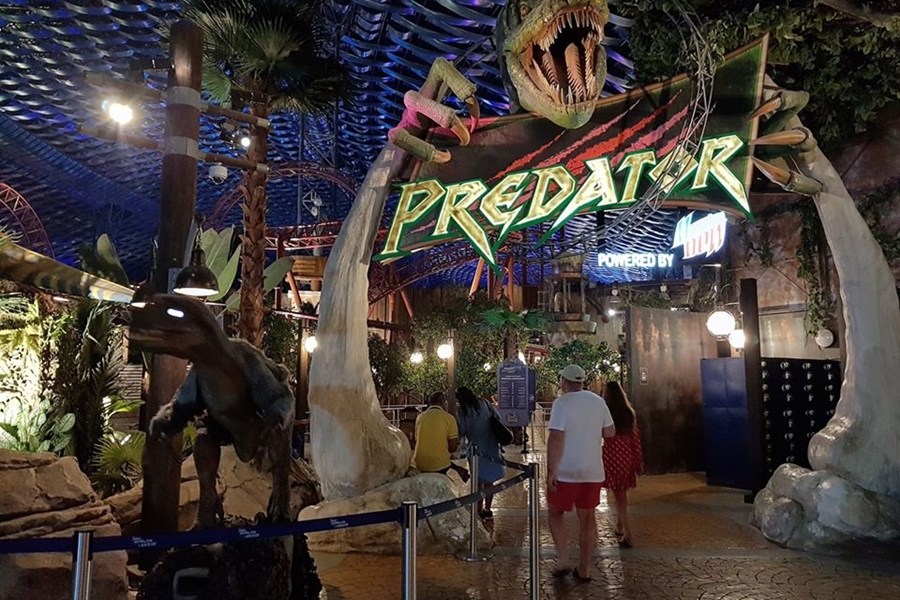 IMG Worlds Of Adventure Predator