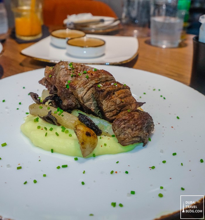 steak q6 bistro cafe dubai media city