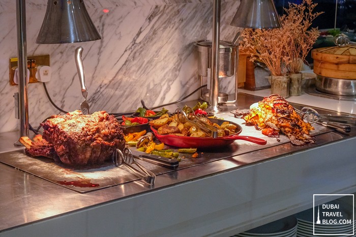 dinner buffet at al dawaar restaurant dubai