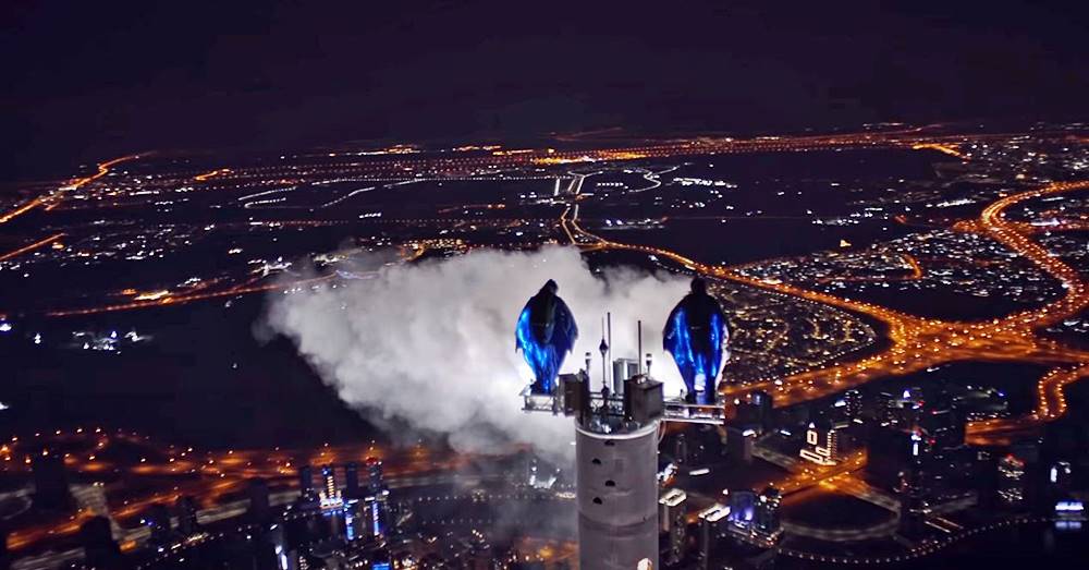 Video: XDubai Night BASE Jump from Burj Khalifa | Dubai ...