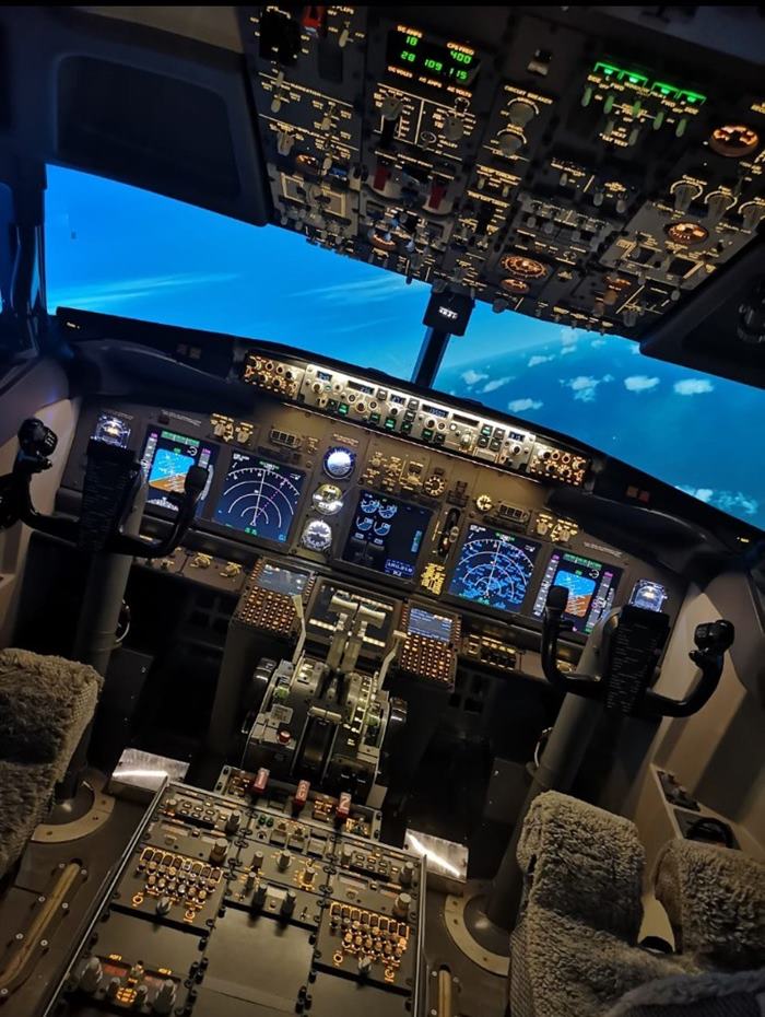 Dubai Flight Simulator