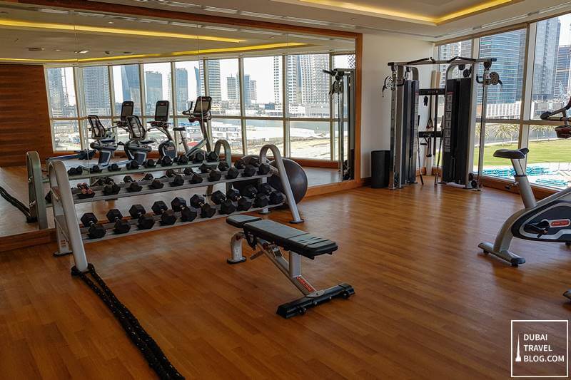 radisson blu dubai waterfront gym