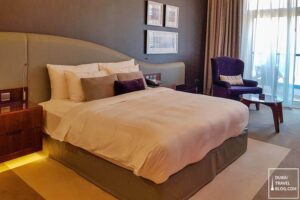 radisson hotel dubai waterfront king bed
