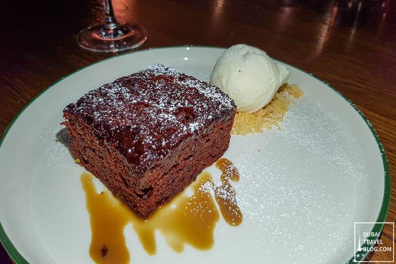 sticky toffee pudding makar dubai