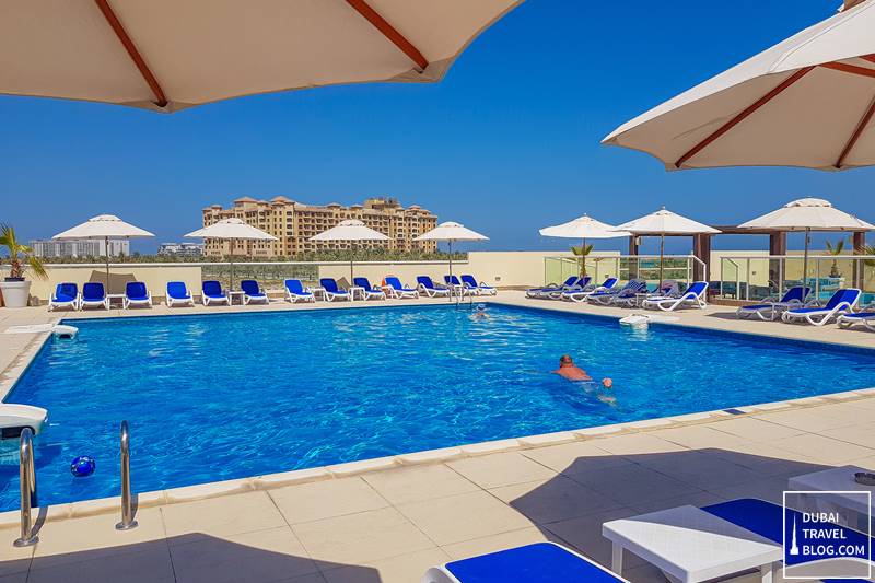 radisson resort rak marjan île piscine